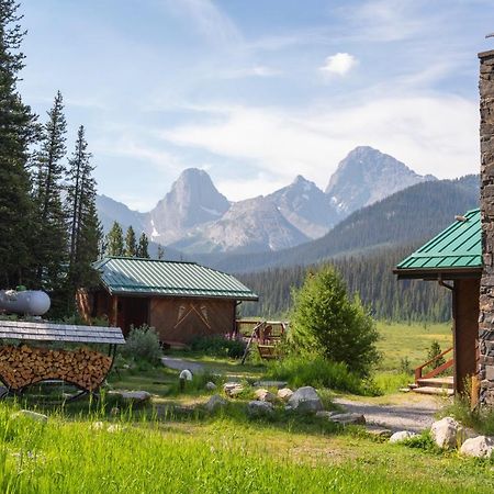 Mount Engadine Lodge Kananaskis Zewnętrze zdjęcie
